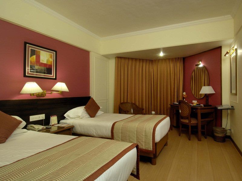 Ramee Guestline Hotel Juhu Mumbai Bagian luar foto