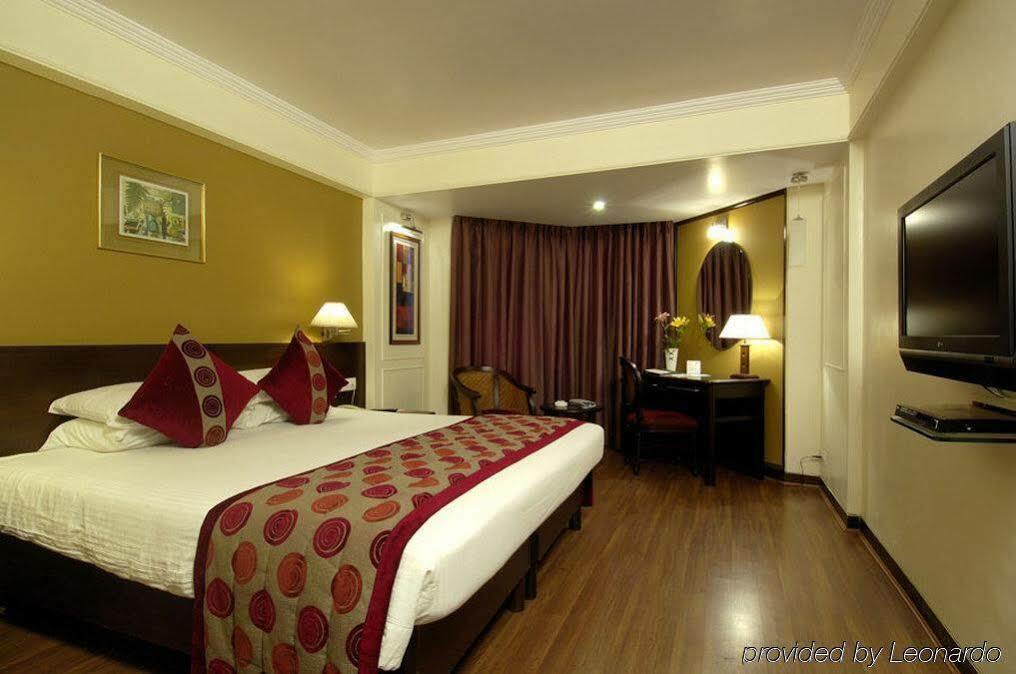 Ramee Guestline Hotel Juhu Mumbai Ruang foto